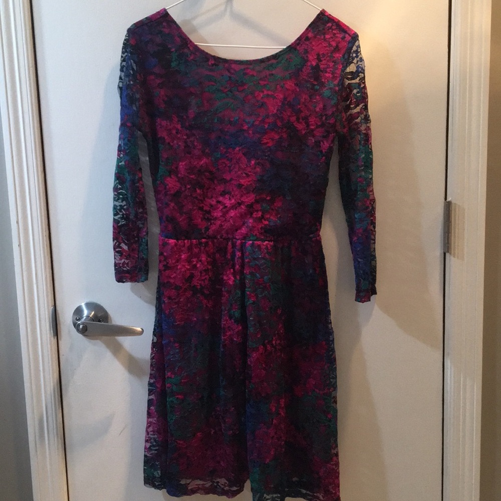 Multi-Color 3/4 Sleeve Lace Dress | Size XS